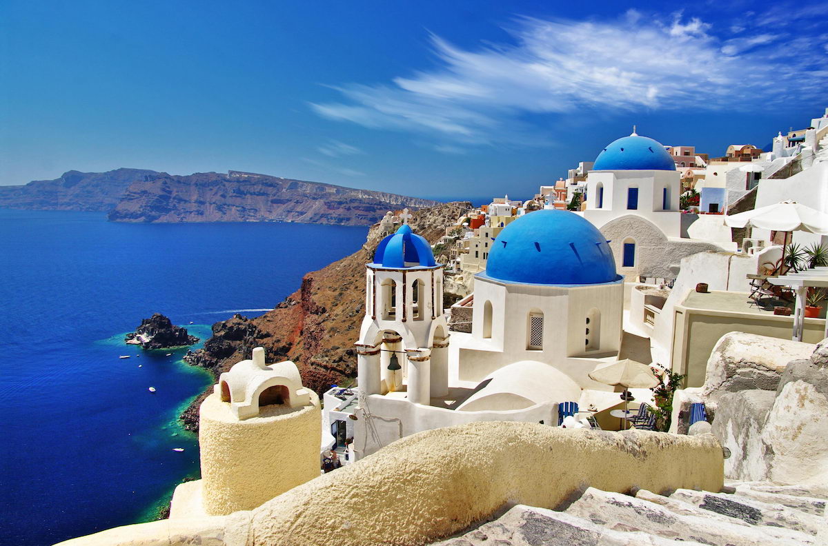 greece, white houses blue roofs