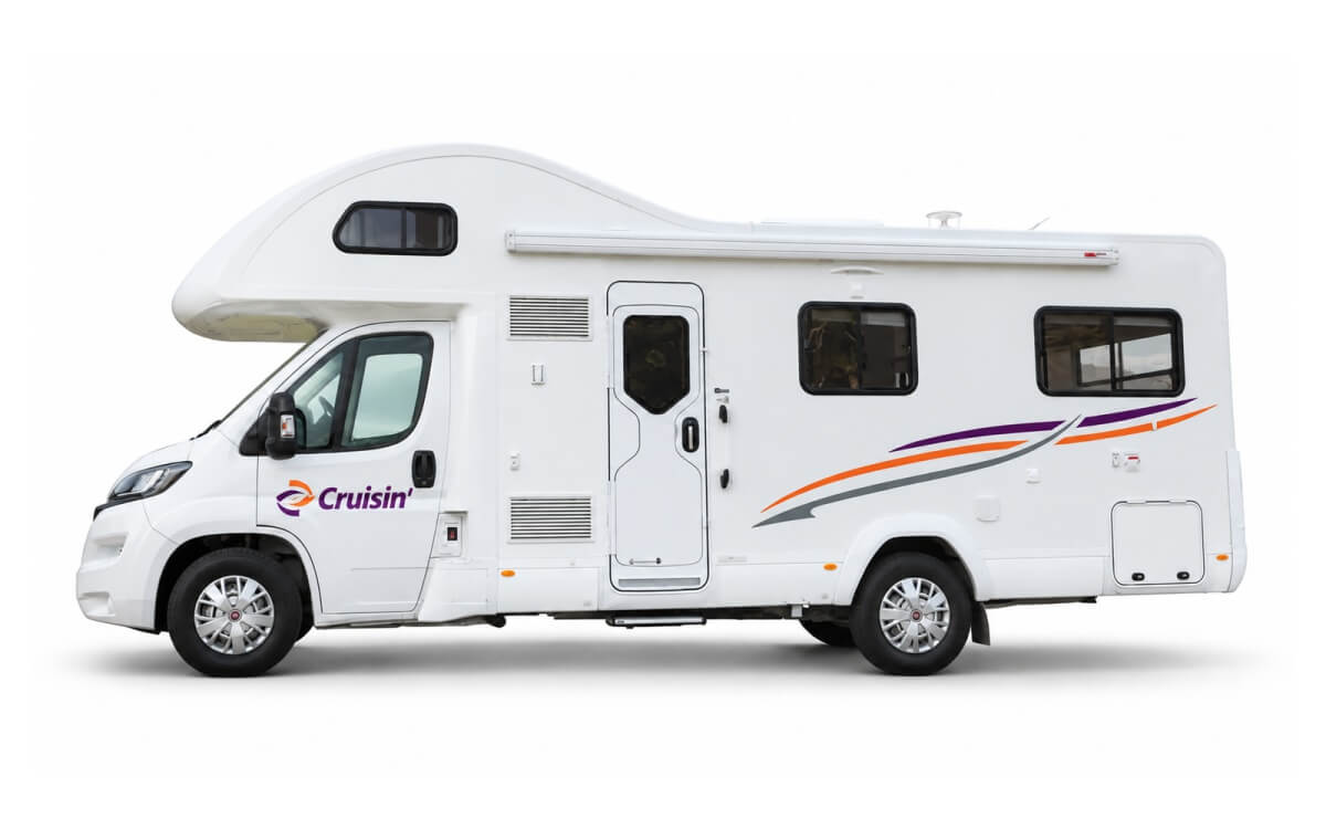 4 Berth Deluxe — Cruisin Motorhomes