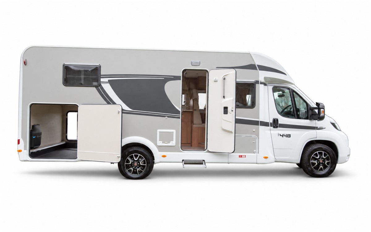 Kiwi Ranger 4 Berth — Kiwi Campers